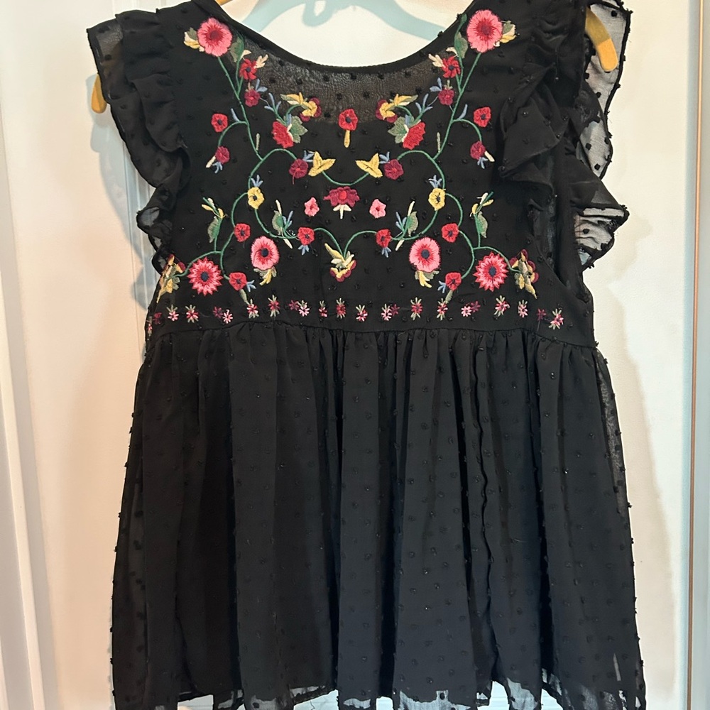 Elegant Black Blouse with Floral Embroidery